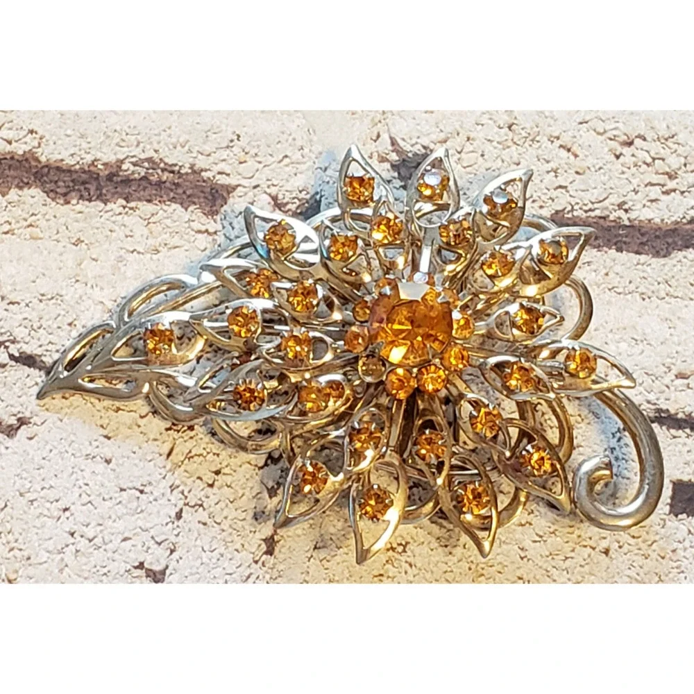 Vintage‎ Rhinestone Brooch Pin Orange- Large 2.5